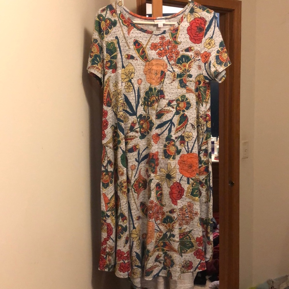 Lularoe Carly